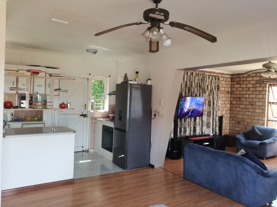 To Let 3 Bedroom Property for Rent in Sherwood Eastern Cape